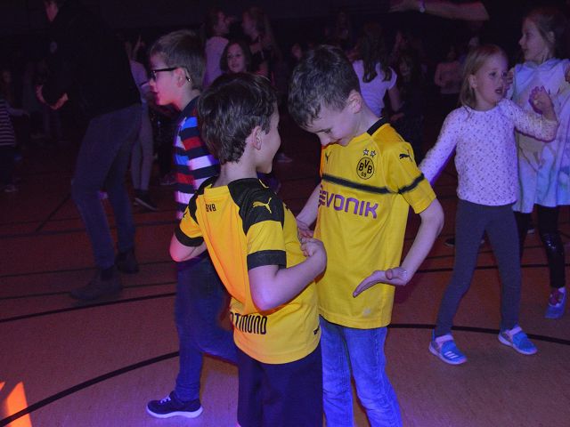 21_0104 Disco8
