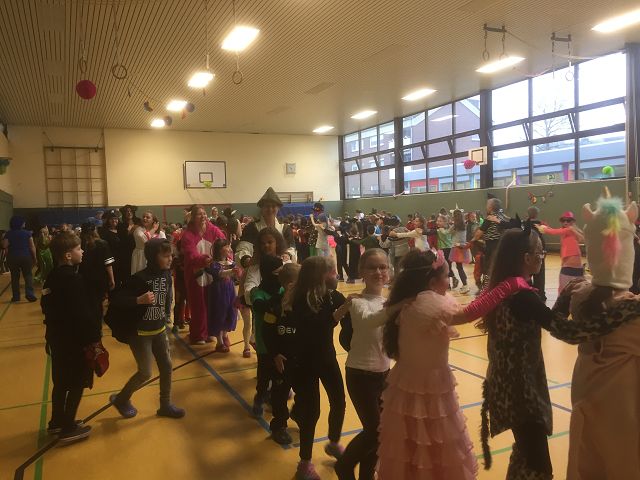 21_0104 Karneval2