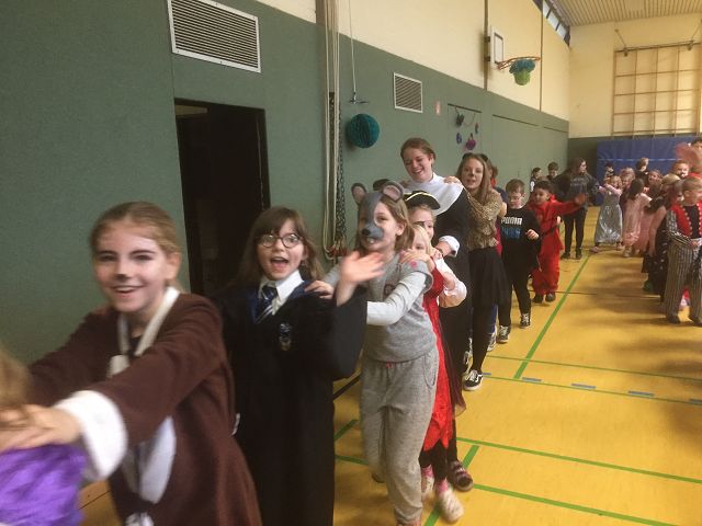 21_0401 KArneval3