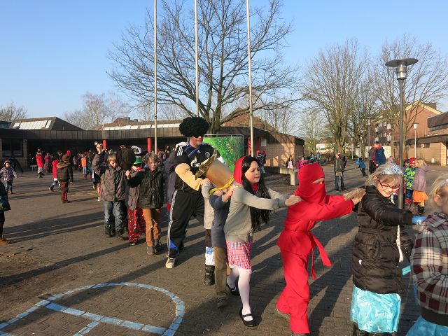 21_0401 Karneval9